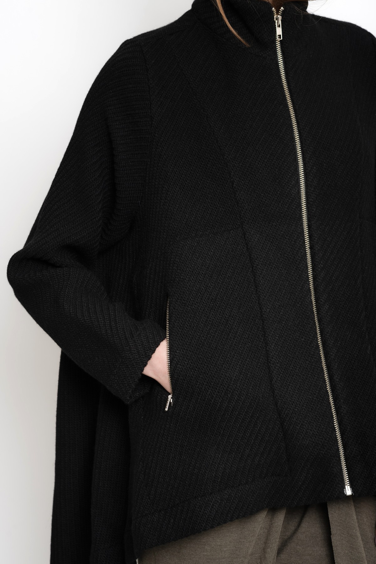 jaqueta em lã comprimento assimétrico