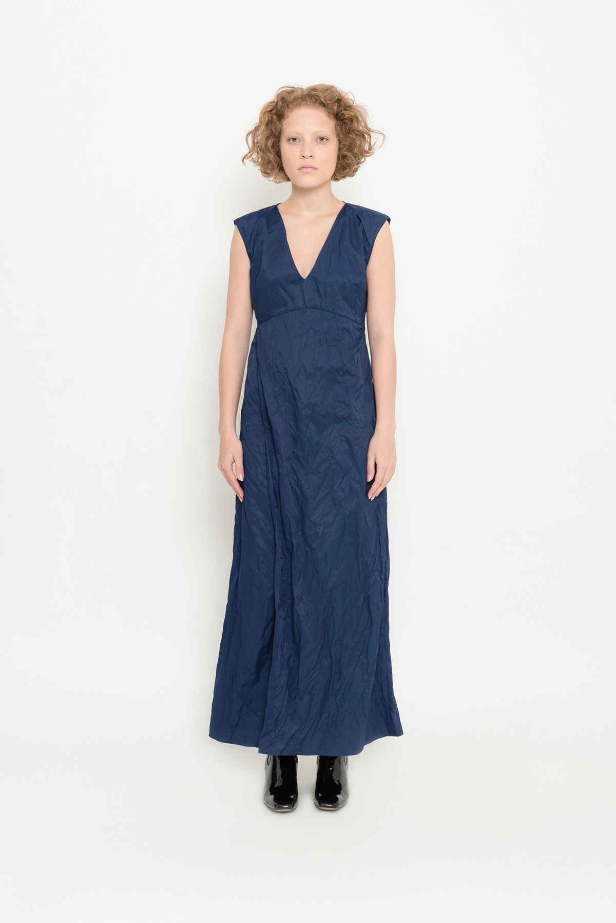 vestido longo com saia transpassada | long dress with overlapped skirt