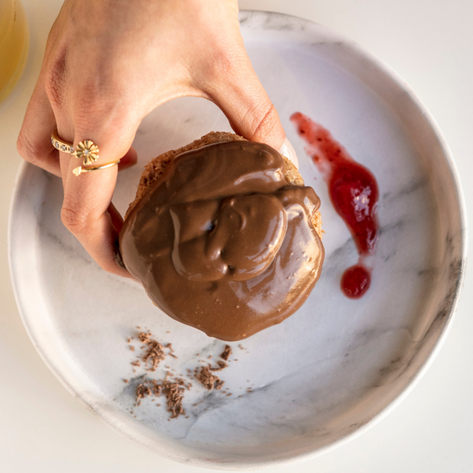 Bolinho de Morango com Chocolate - 183kcal