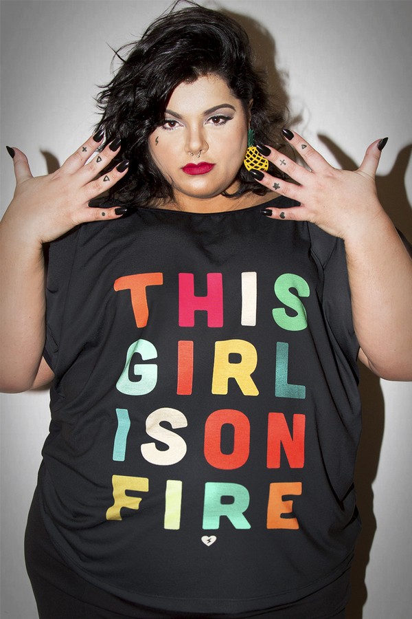 Foto do produto BLUSA DNA GIRL ON FIRE